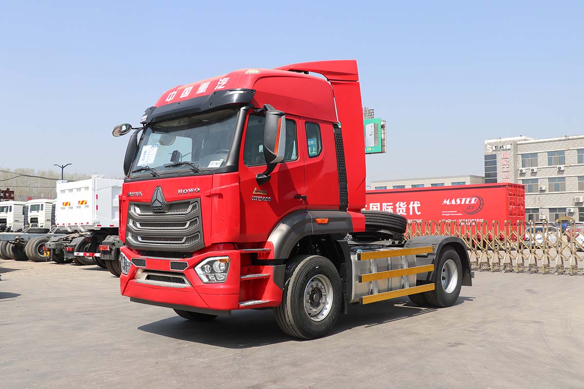 Howo NX 4X2 Tractor Is Specially Designe