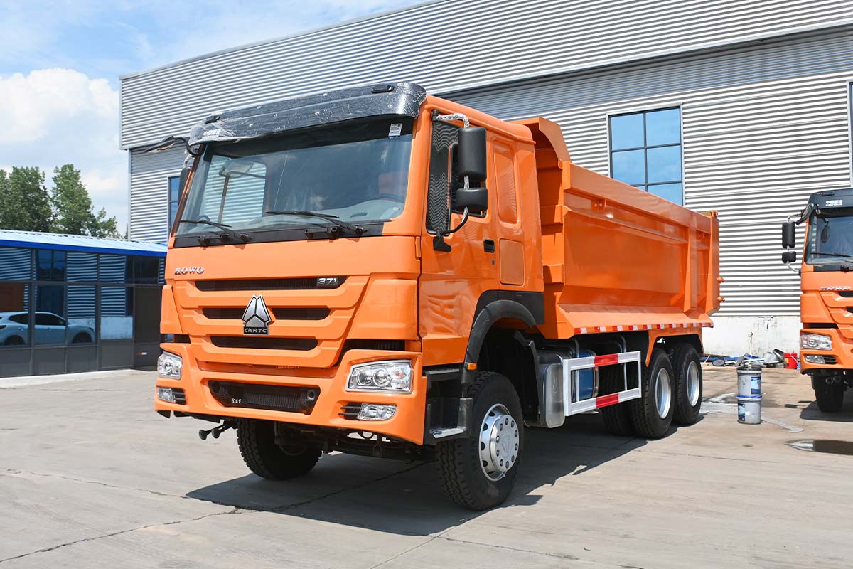 Le Camion-Benne HOWO-7 6X4 Est Spécialement Conçu Pour Les Projets à Petite éche