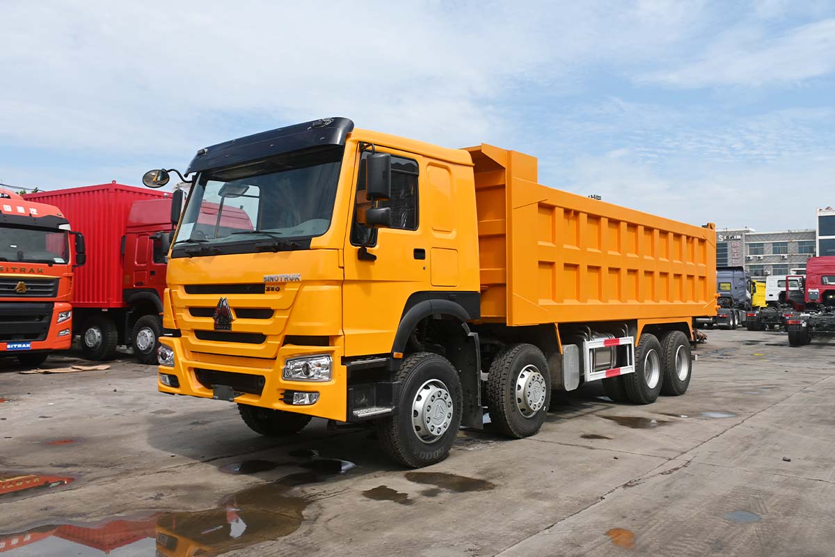 The Howo-7 8X4 Dump Truck Is Specially D