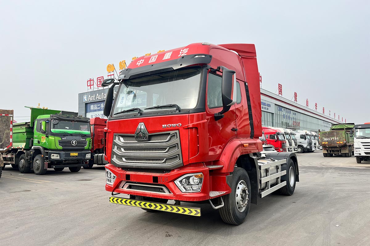 The HOWO NX 4X2 Tractor Is Specially Des