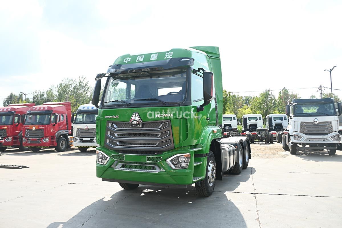 Sinotruk HOWO NX 6X4 Tractor Is Speciall
