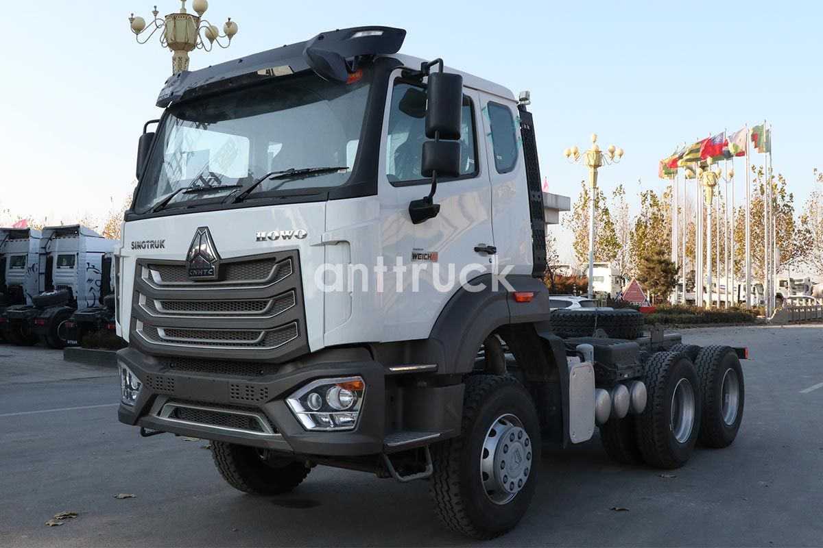 The Sinotruk HOWO NX 6x4 tractor is spec