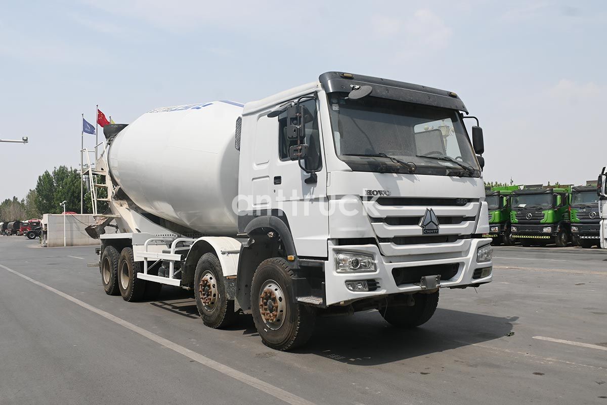 Feedback And Praise From Customers In Dj