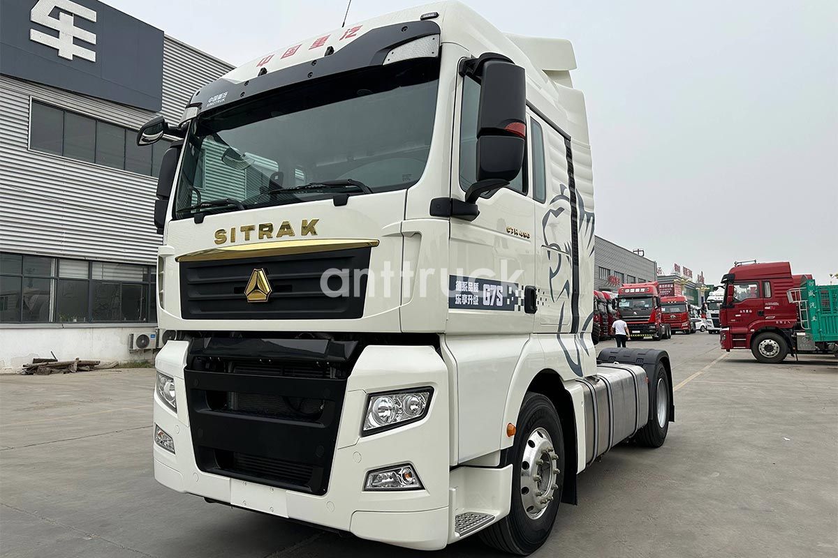 The Sinotruk SITRAK C7H 4X2 Tractor Is S