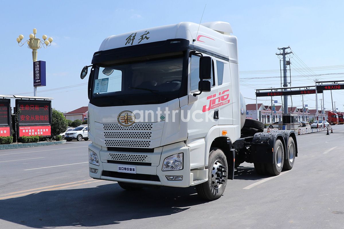 The FAW Jiefang JH6 6x4 tractor is speci