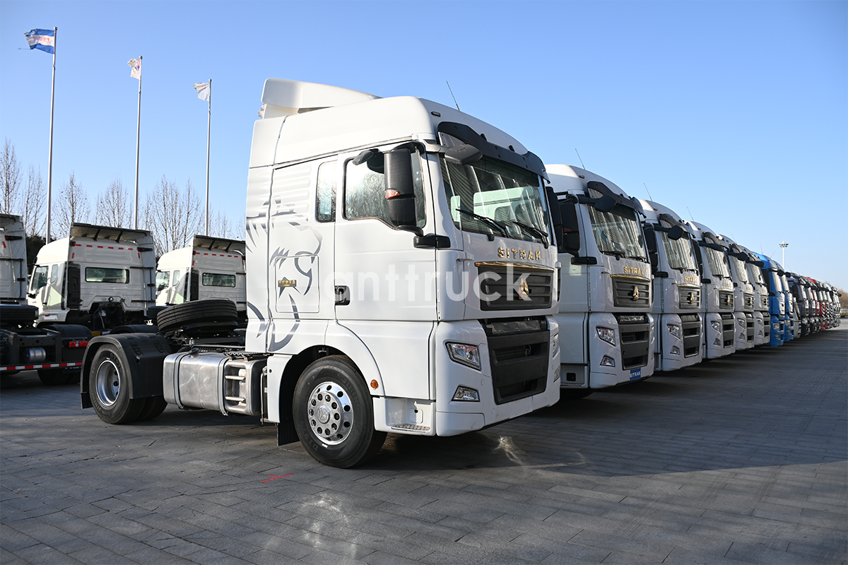 The Sitrak C7H 4X2 Tracto