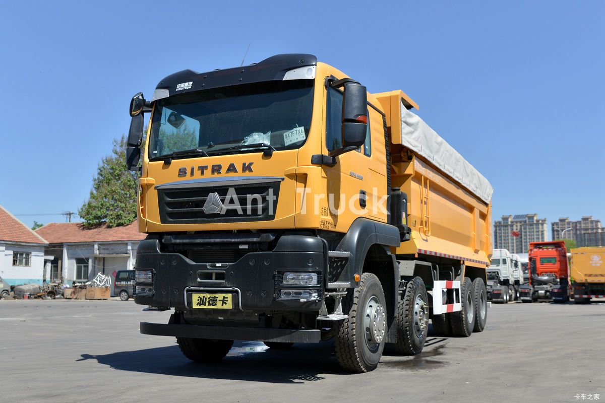 Camion-Benne SINOTRUK SITRAK G7W 400 Chevaux 8X4 d